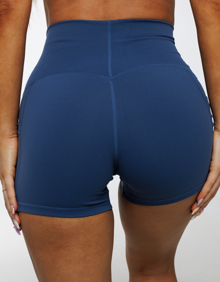 Women Echt Apparel | Ultra Pocket Shorts